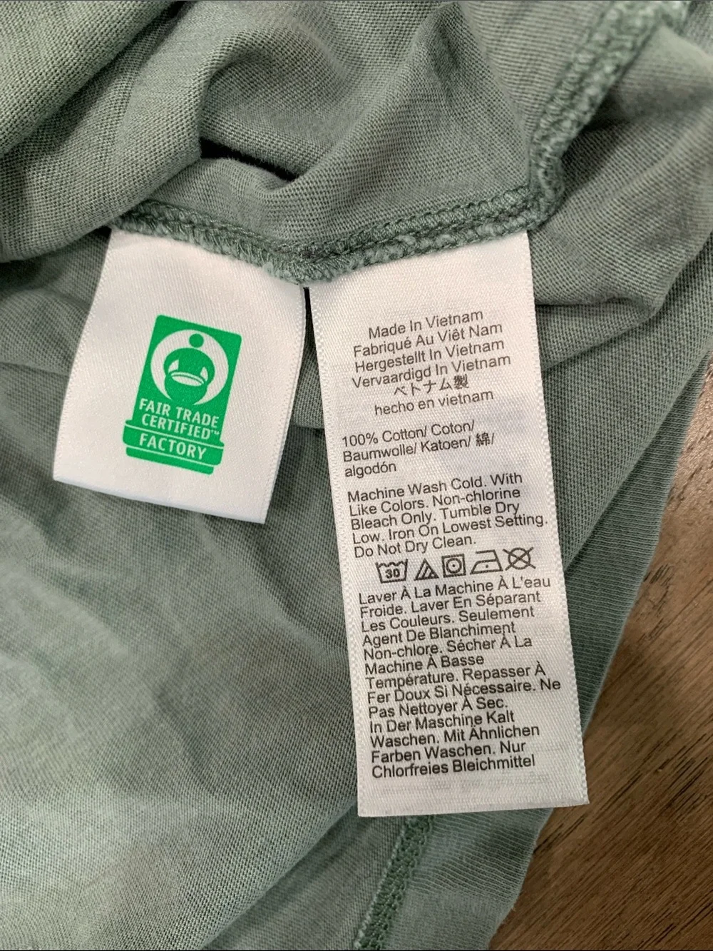 J. Crew Short-Sleeve Broken-In Tee Classic Fit Size Medium